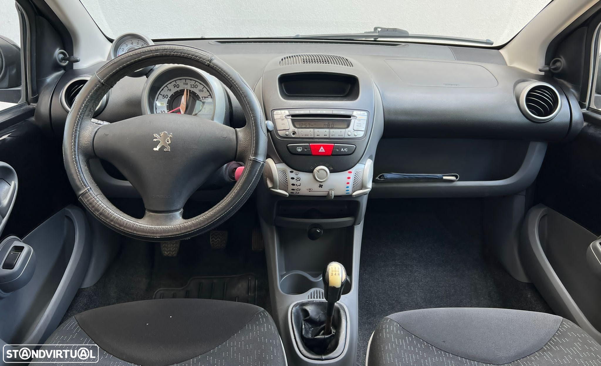 Peugeot 107 1.0 Black&Silver - 20
