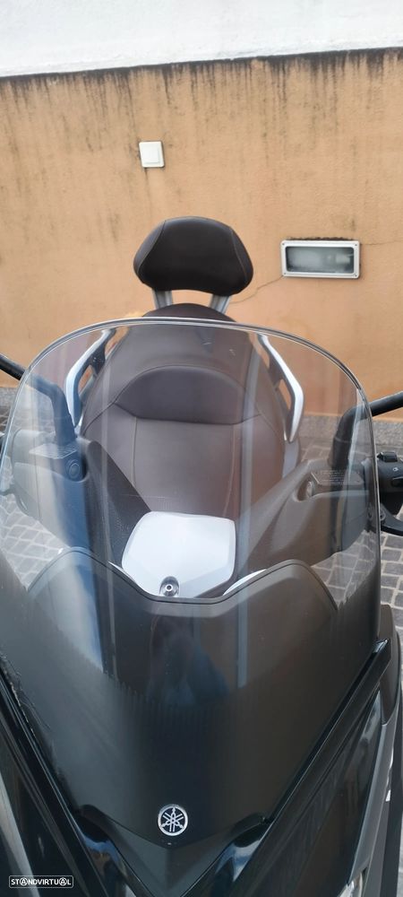 Yamaha X-Max - 13