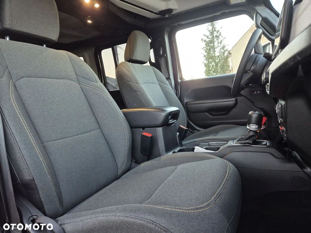 Jeep Wrangler 2.0 T-GDI AWD Automatik Sport - 23