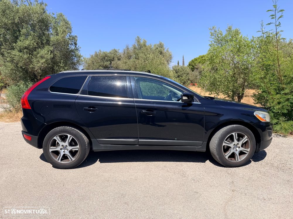 Volvo XC 60 D5 AWD Aut. Summum - 2