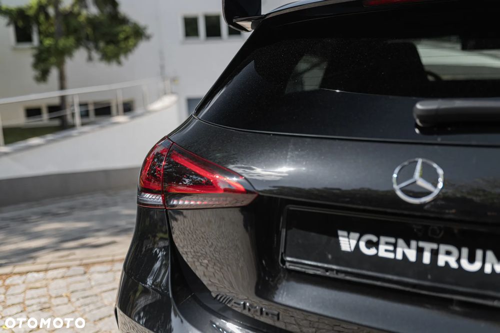 Mercedes-Benz Klasa A 45 S AMG 4-Matic 8G-DCT - 12