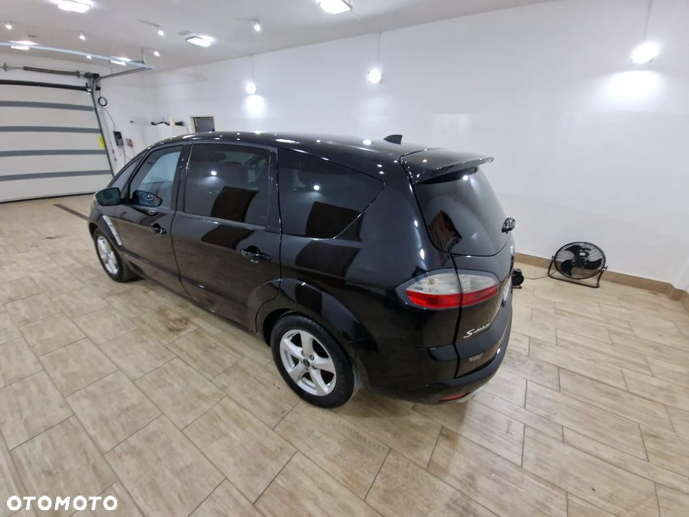 Ford S-Max 2.5 Titanium - 22