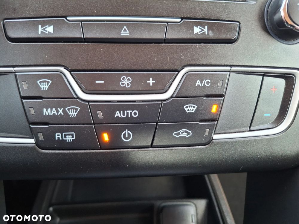 Ford Mondeo - 11