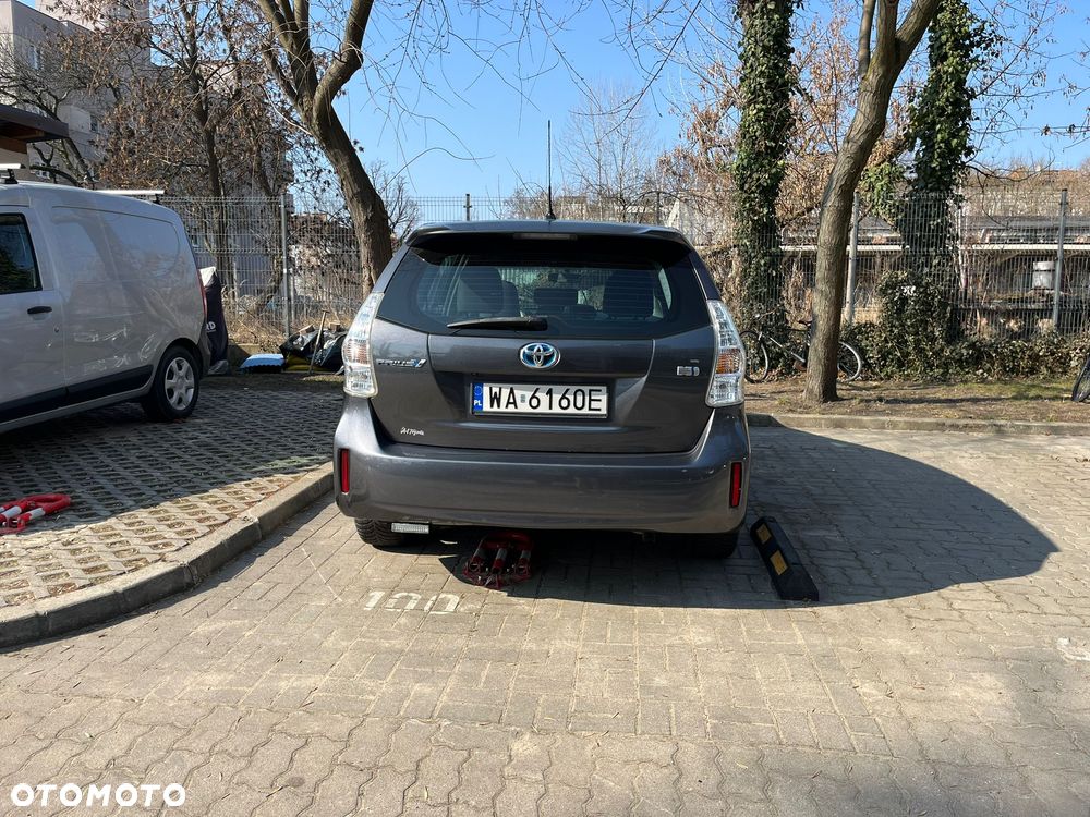 Toyota Prius+ - 8
