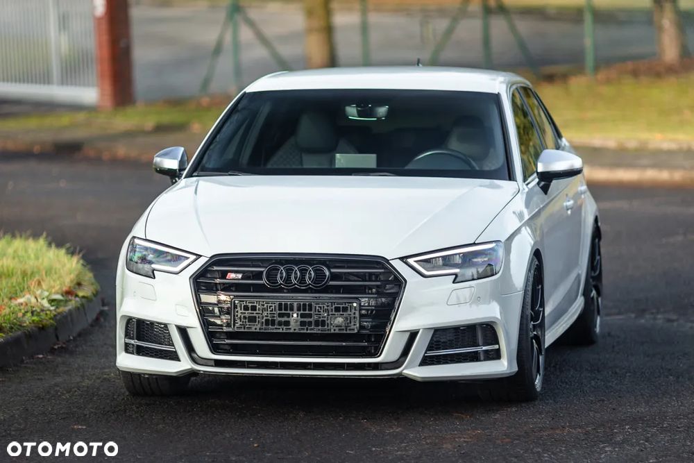 Audi S3 - 1
