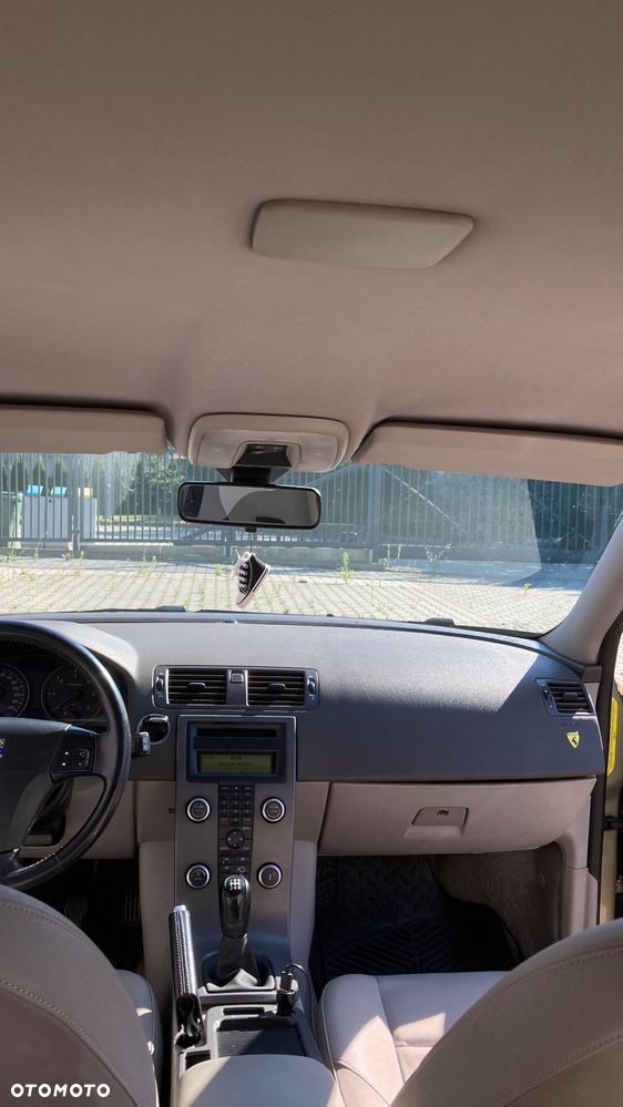 Volvo V50 1.6D - 9