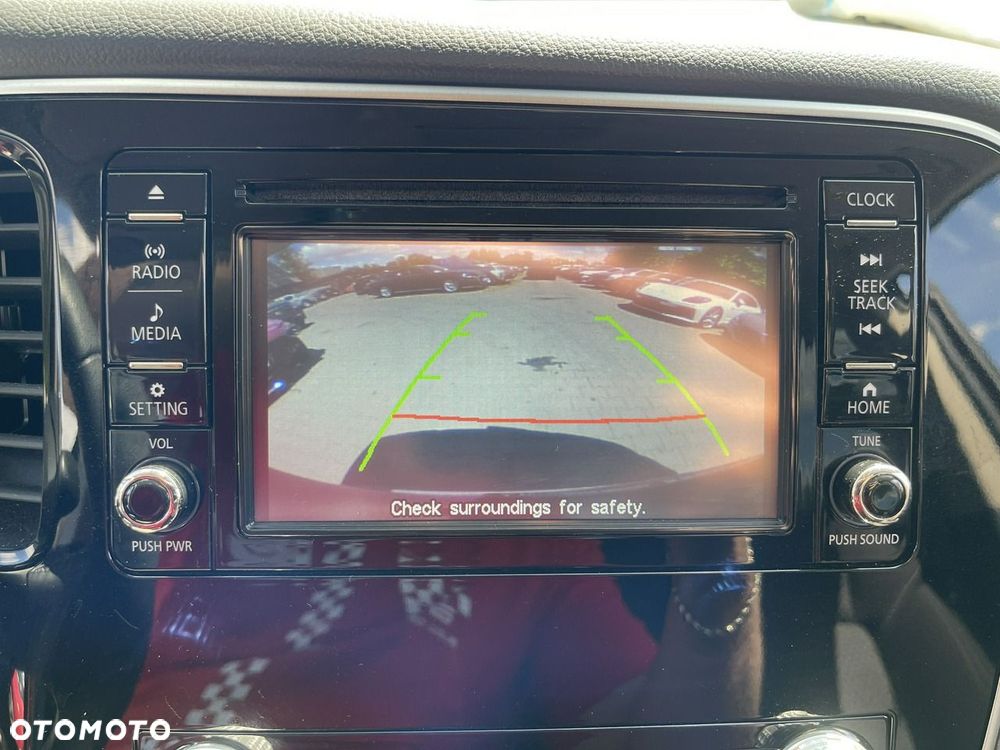 Mitsubishi Outlander 2.0 City Style 2WD - 10