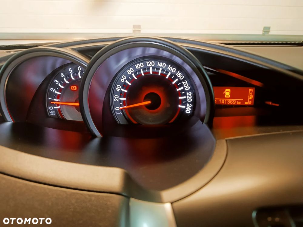 Toyota Verso 1.8 5-Sitzer Life - 28