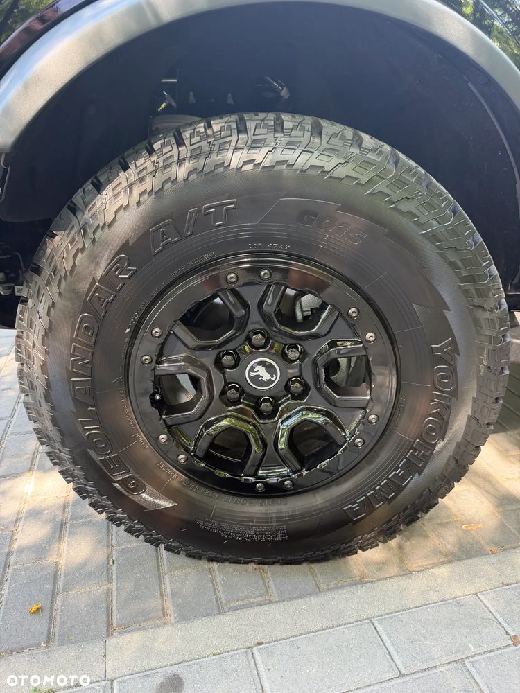 Ford Bronco - 22