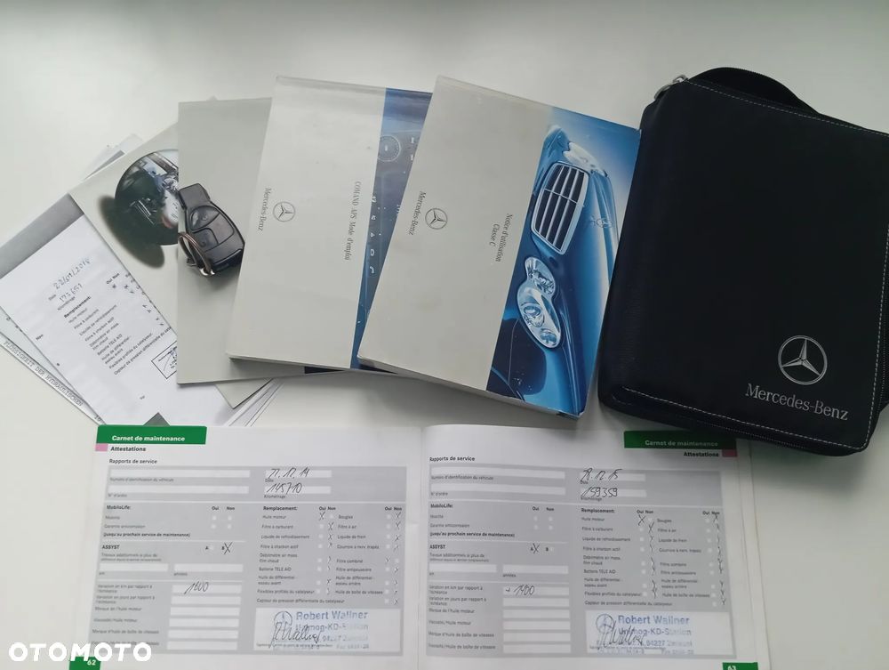 Mercedes-Benz Klasa C 220 CDI Elegance - 13