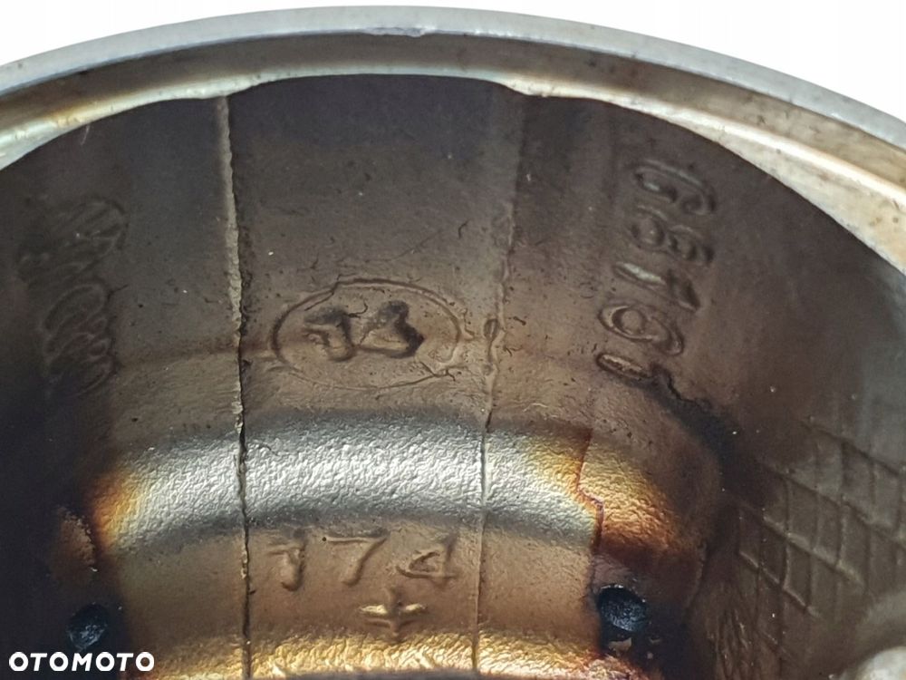 TŁOK SILNIKA VW Golf VI Audi A1 Skoda Roomster Seat Ibiza 1.2TSI CBZA 71L55 - 9