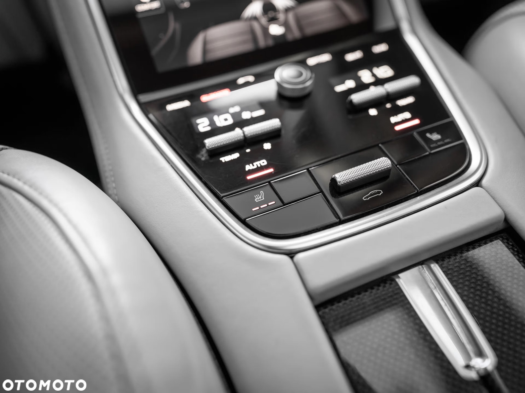 Porsche Panamera Turbo - 16