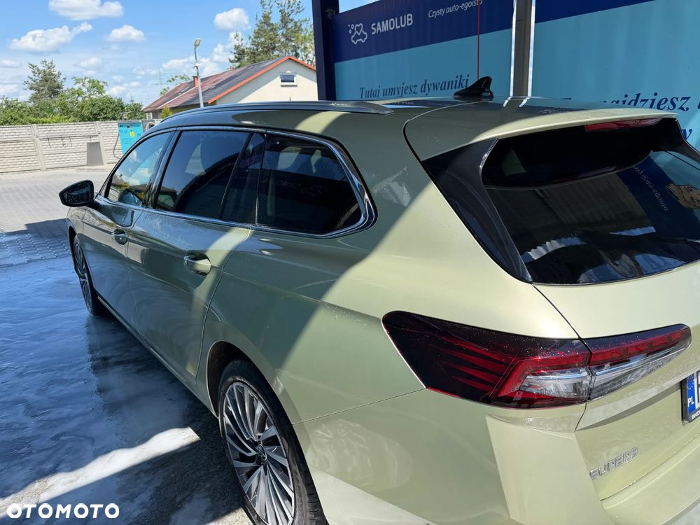 Skoda Superb 2.0 TSI 4x4 L&K DSG - 6