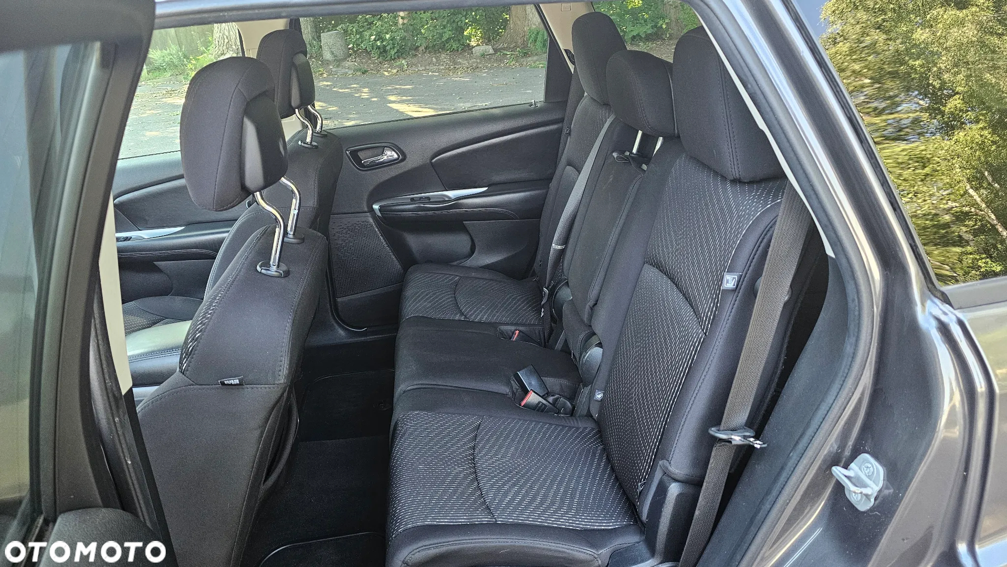 Dodge Journey - 12