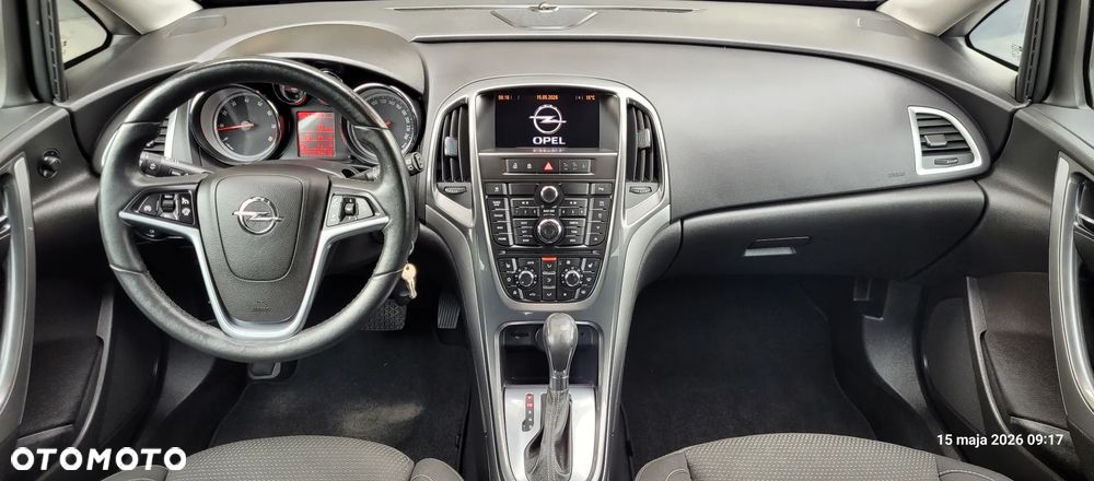 Opel Astra 1.6 SIDI Turbo Automatik Innovation - 12