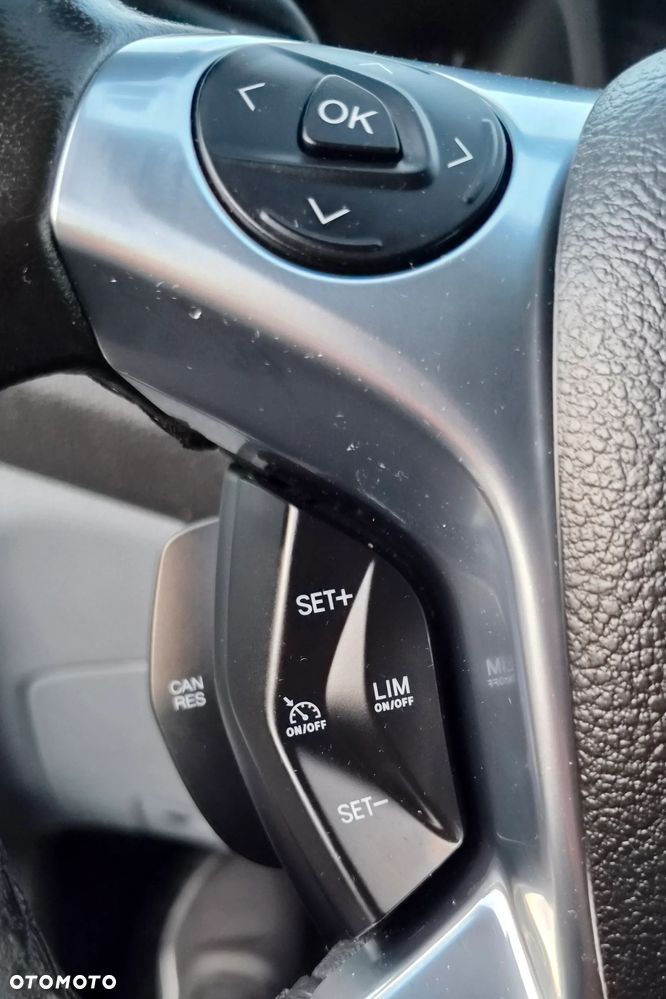 Ford Transit L2H2 2.0d Kamera Podgrzewane siedzen Stan Idealnyia - 20