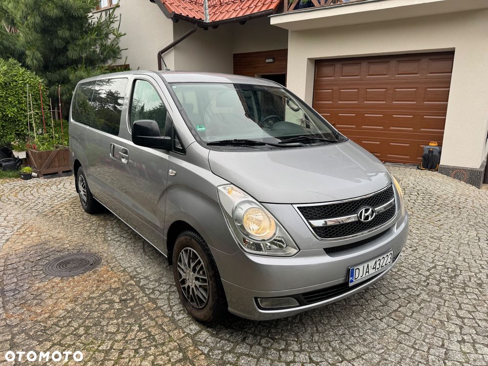 Hyundai H-1 2.5 CRDi Premium - 3