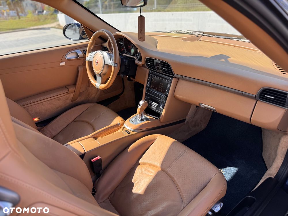 Porsche 911 - 10