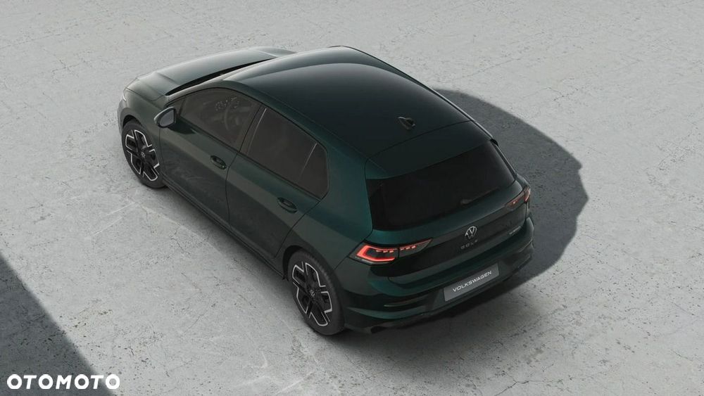 Volkswagen Golf - 6