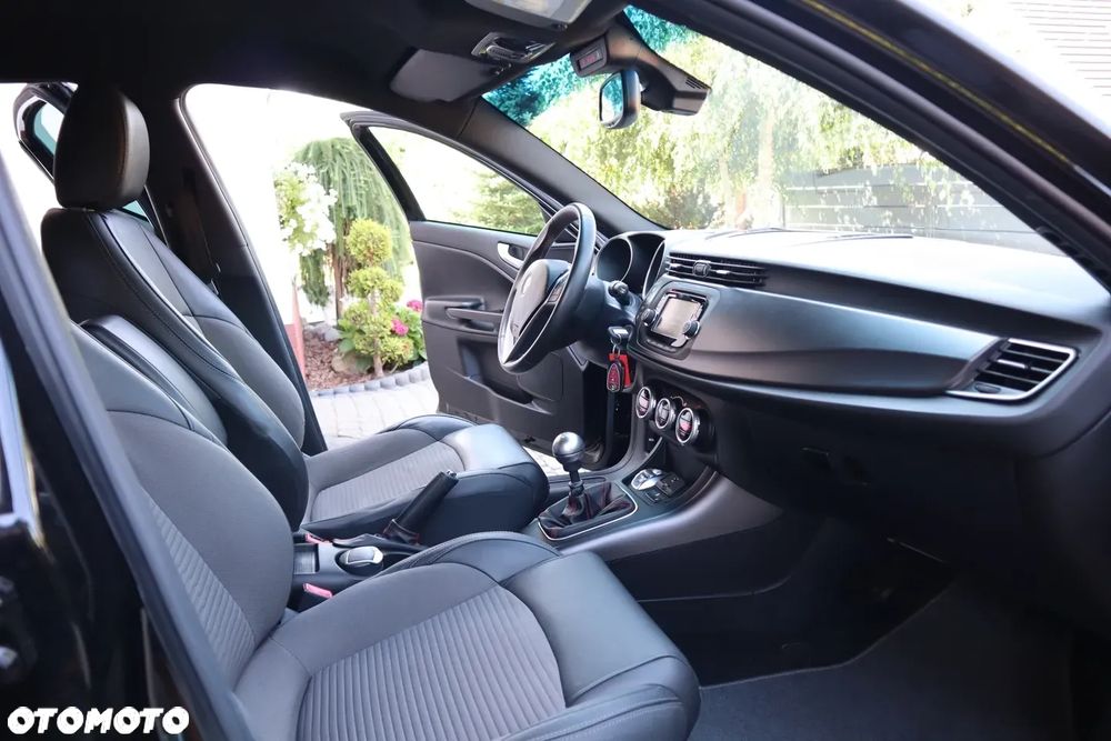 Alfa Romeo Giulietta 1.4 TB Distinctive - 10