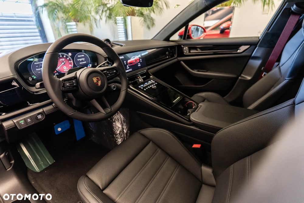 Porsche Panamera GTS - 10