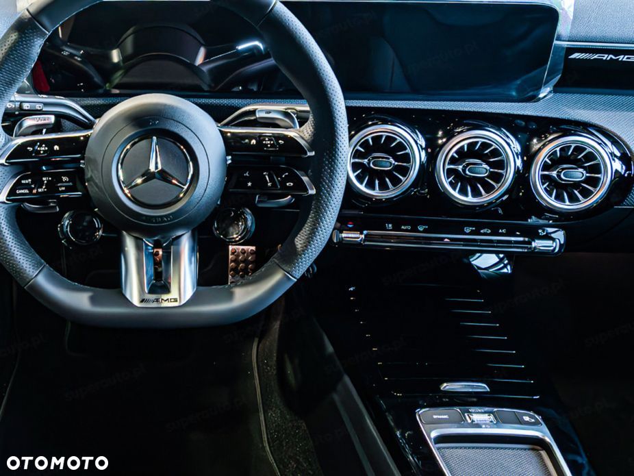 Mercedes-Benz Klasa A 35 AMG 4-Matic 8G-DCT - 7