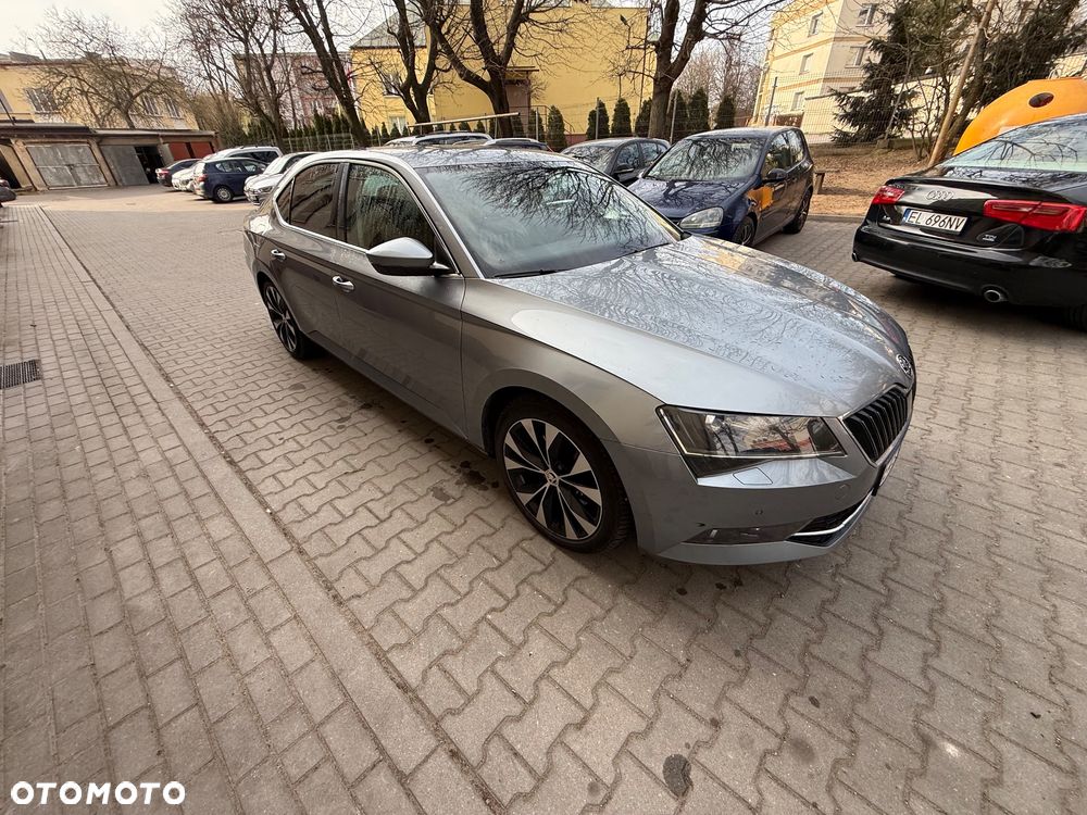 Skoda Superb 2.0 TDI Ambition DSG - 3