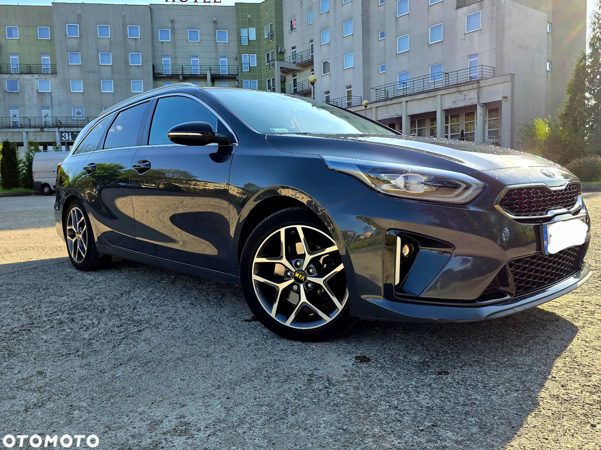 Kia Ceed SW 1.6 CRDi DCT GT Line - 1
