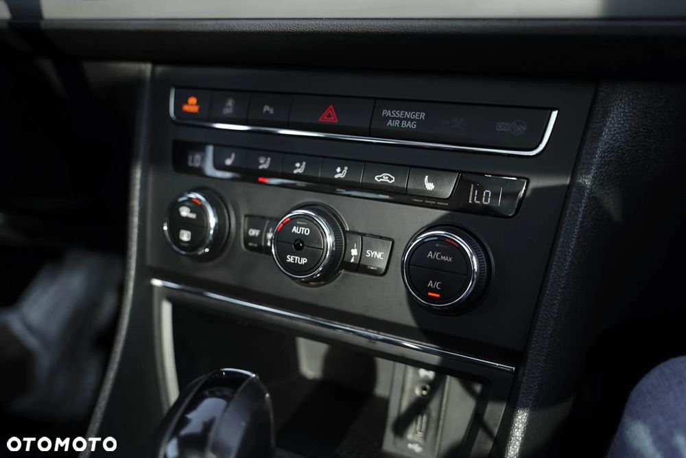 Seat Leon 2.0 TDI FR S&S DSG EU6 - 25