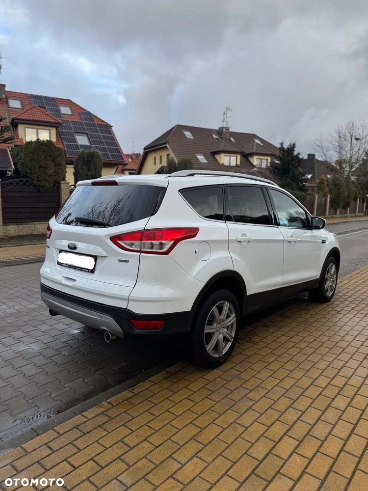 Ford Kuga - 2