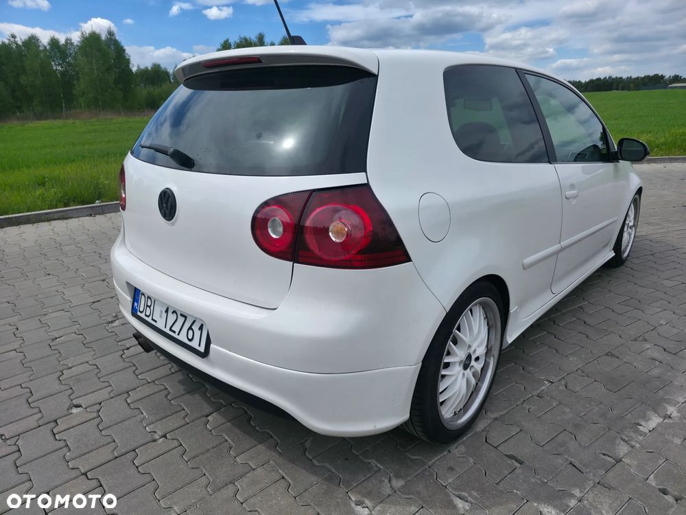 Volkswagen Golf - 4
