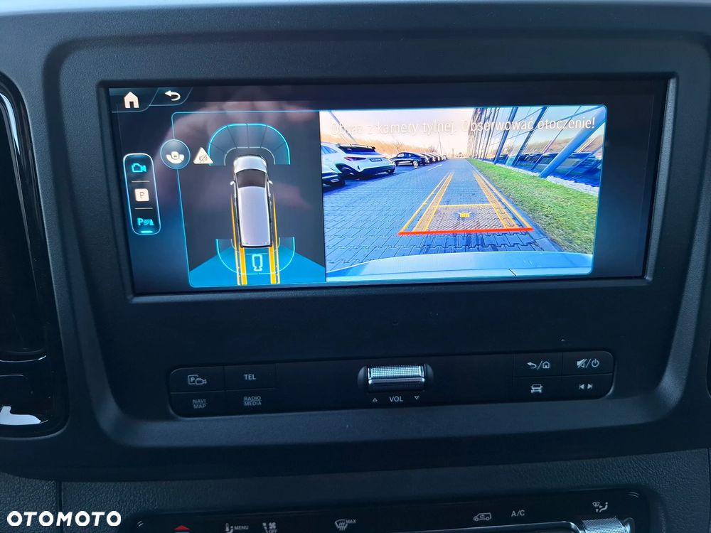 Mercedes-Benz Vito 116 CDI 4x4 Furgon PRO Długi 3200 mm - 24