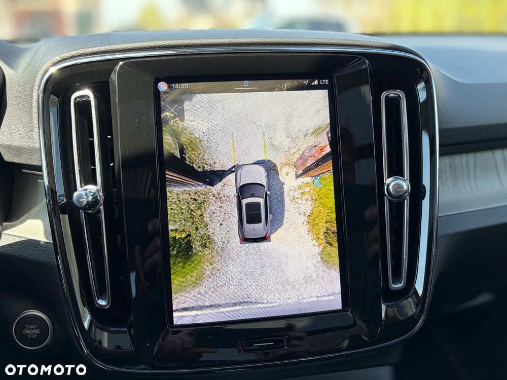 Volvo XC 40 B3 B DKG Plus Dark - 10