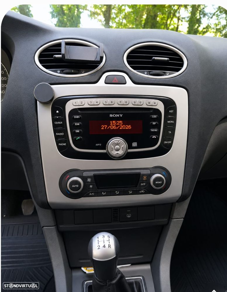 Ford Focus SW 1.6 TDCi Connec. - 7