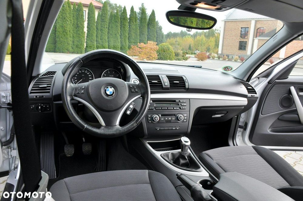 BMW Seria 1 - 28