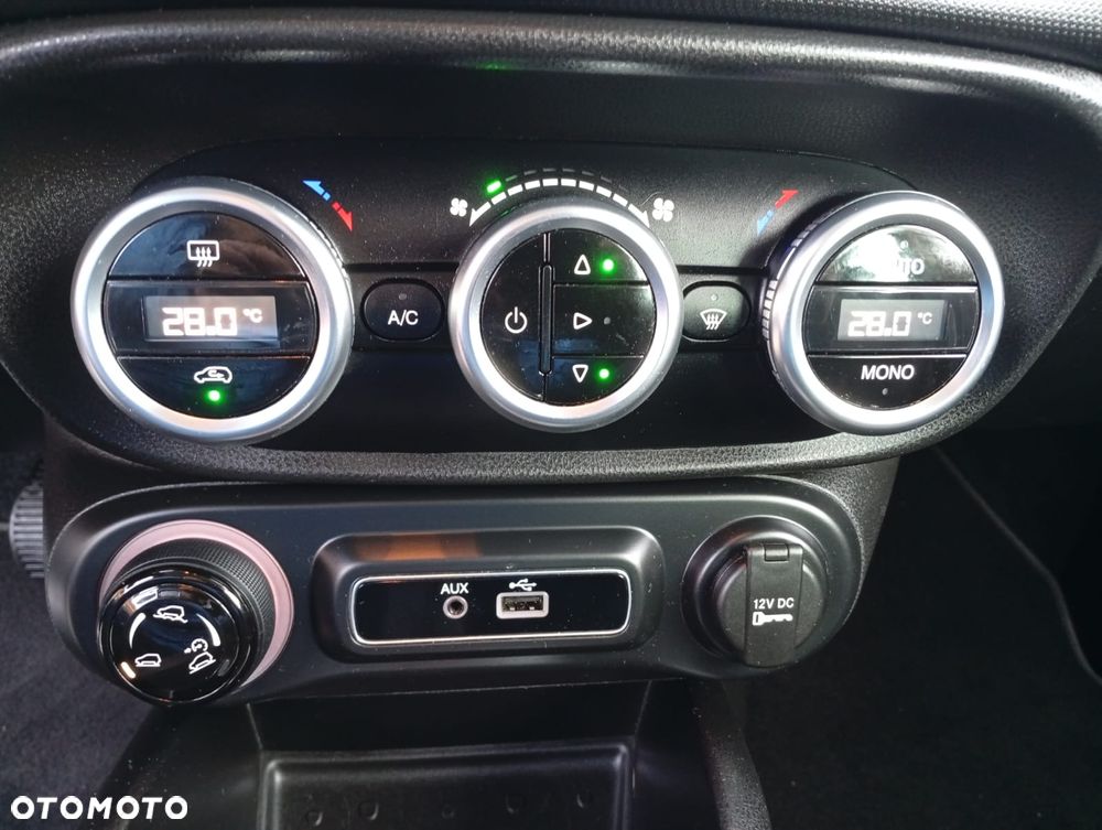 Fiat 500L Cross 1.4 16V T-Jet - 21