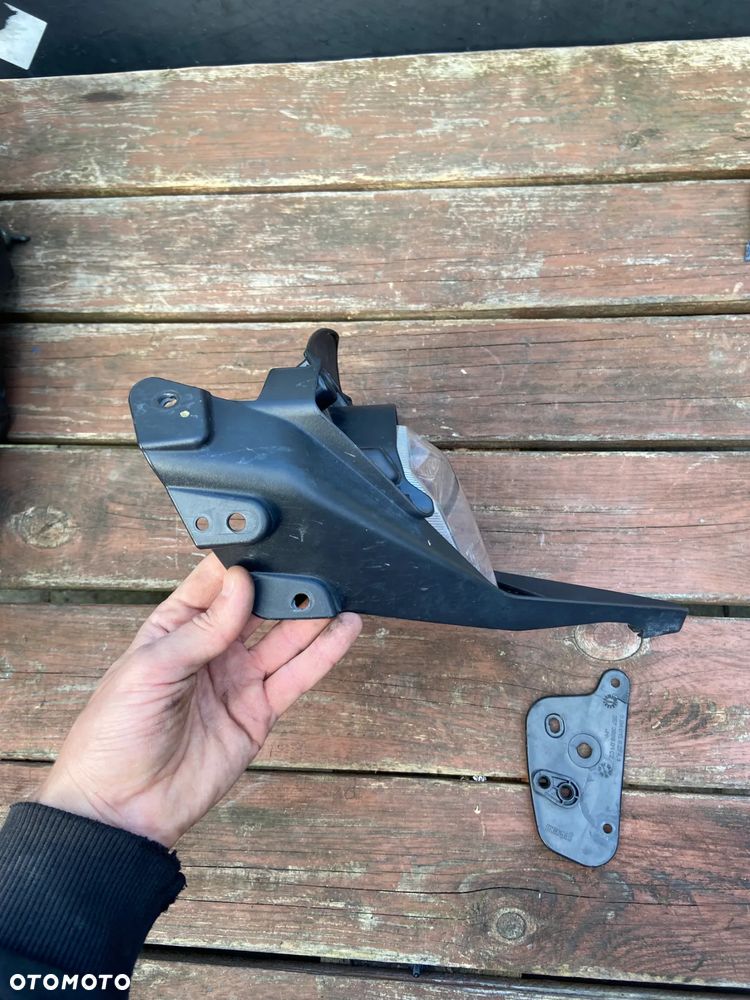 BETA RR 50 CZACHA CZASZA LAMPA PRZÓD - 5