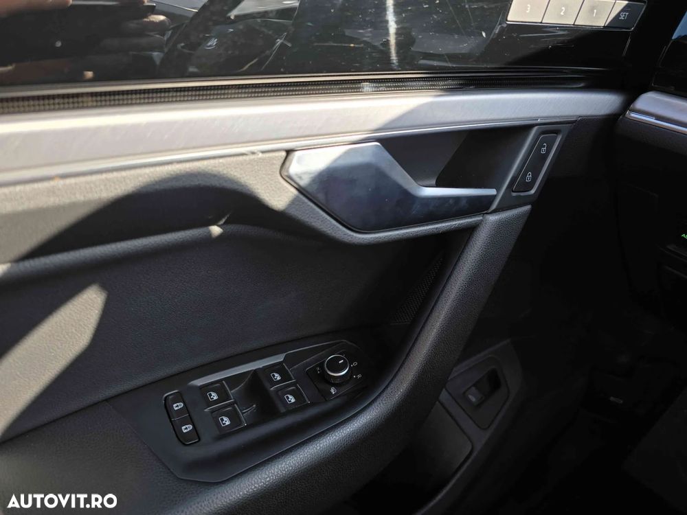 Volkswagen Touareg - 17