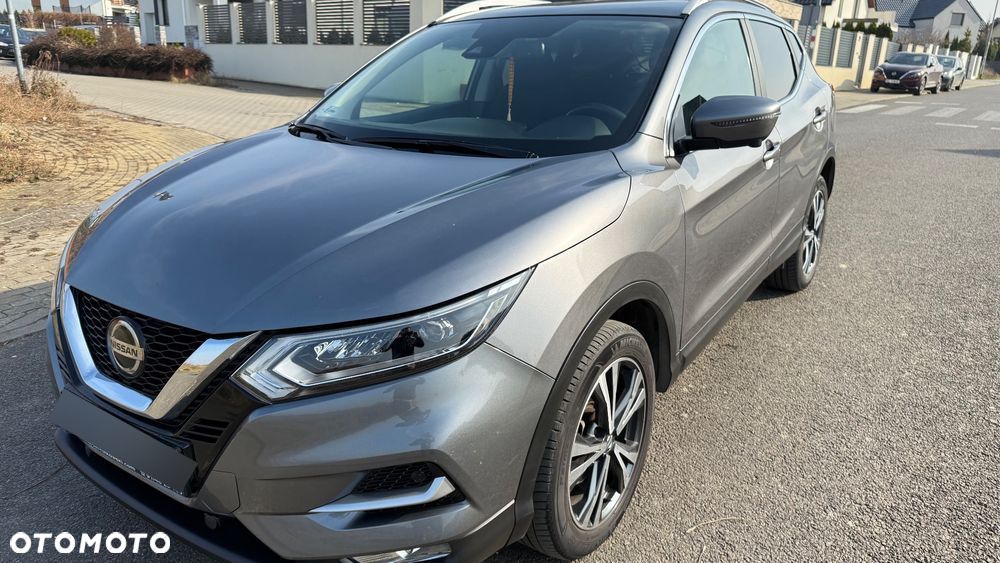 Nissan Qashqai 1.3 DIG-T N-Connecta - 2