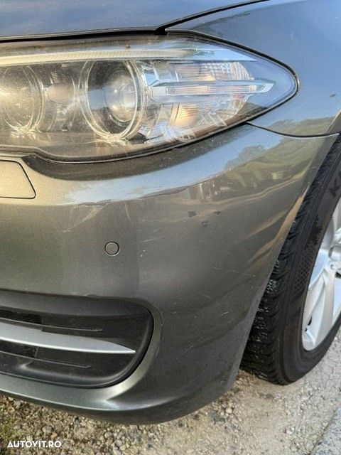 BMW Seria 5 520d Aut. - 26