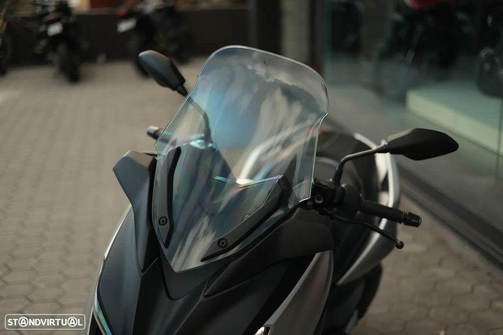 Yamaha X-Max 300 ABS TCS - 14
