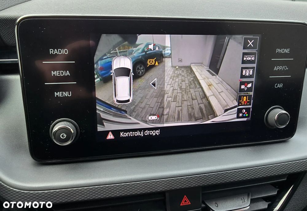 Skoda Kamiq 1.0 TSI Ambition DSG - 31