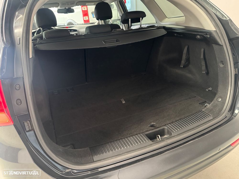 Kia Ceed SW 1.6 CRDi Prime - 23