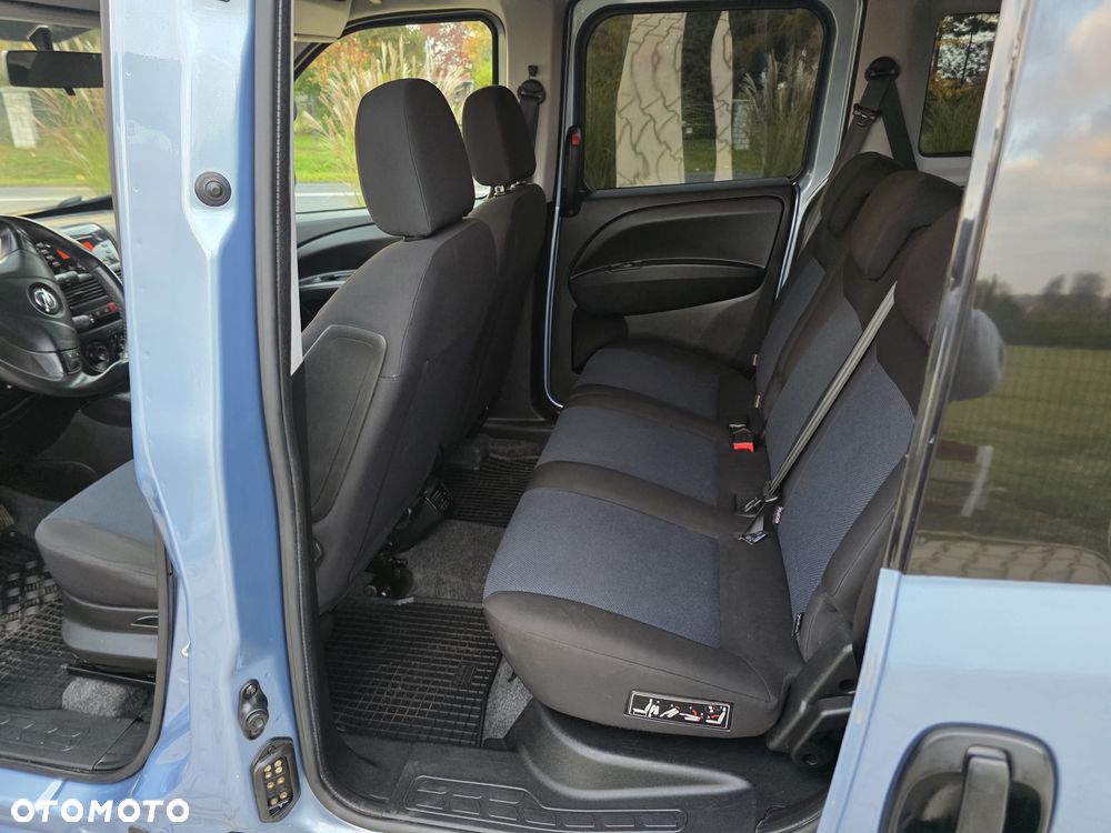 Opel Combo - 21