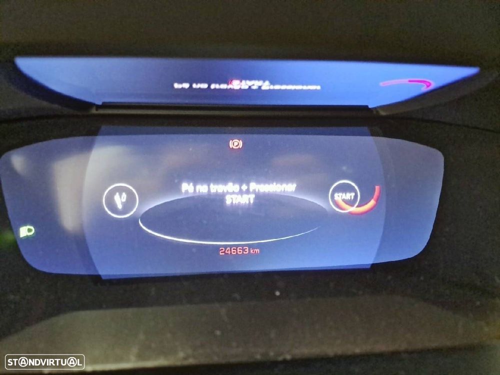 Peugeot 2008 1.2 PureTech Allure Pack - 13