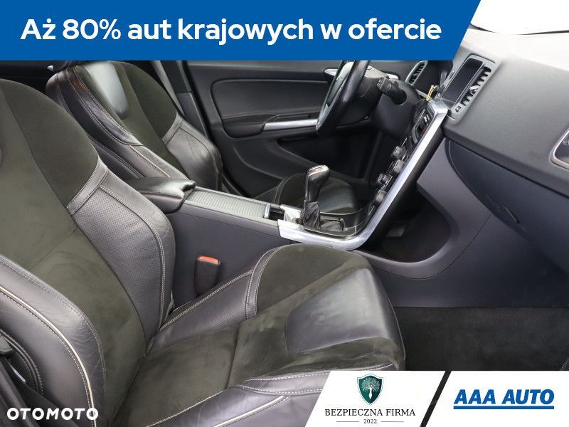 Volvo V60 - 11