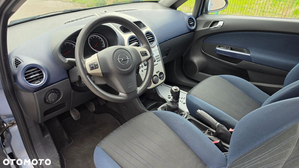 Opel Corsa - 9