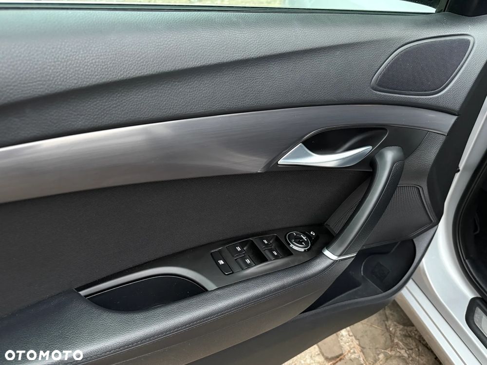 Hyundai i40 Kombi blue 1.7 CRDi DCT Premium - 27