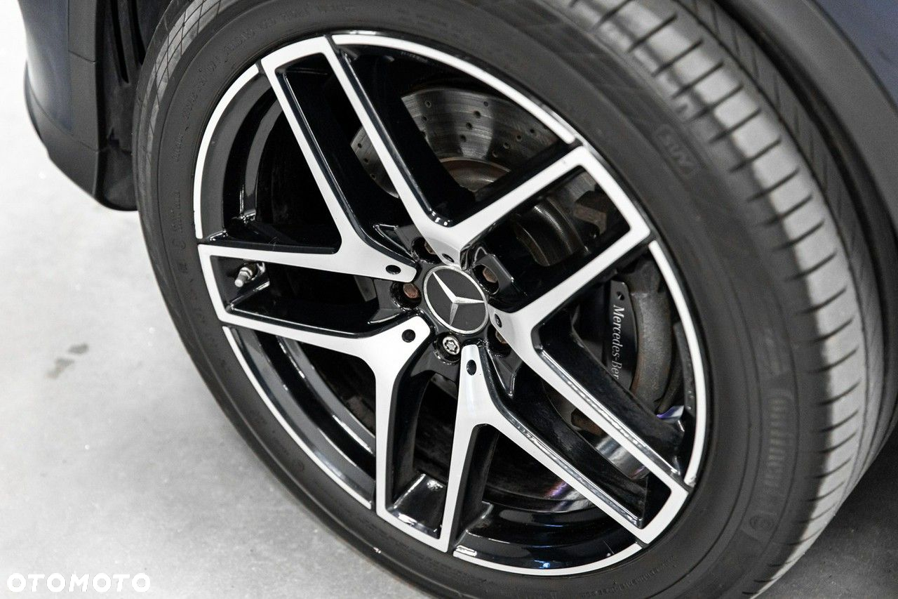Mercedes-Benz GLE - 15