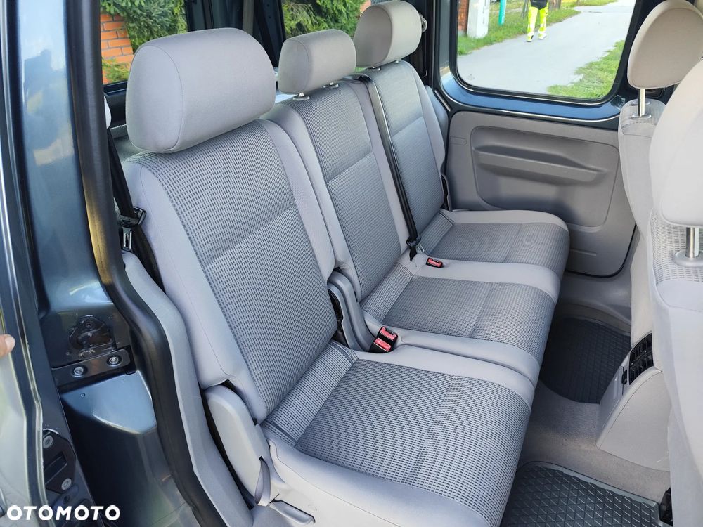 Volkswagen Caddy Life - 19